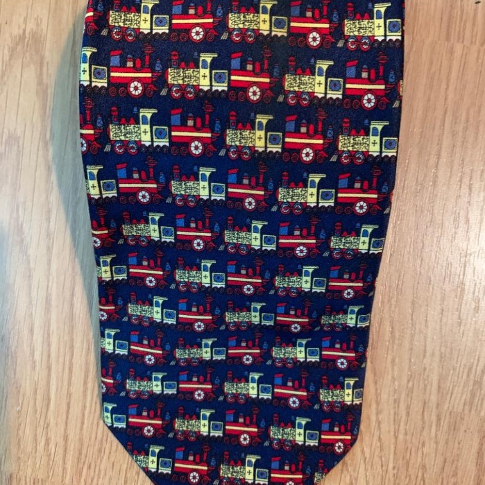 Silk Model Train (or real train) aficionado Tie